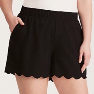 Torrid Black Scalloped Shorts